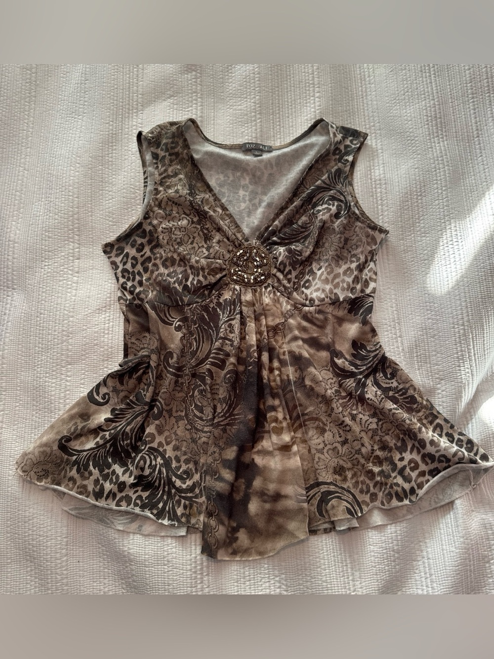 V neck tank